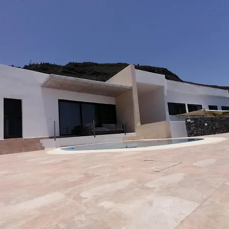 Villa “la Florida” - Wonderful Views - Pool - Wifi